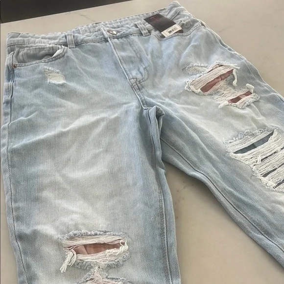 No Boundaries Women High Rise Mom Jeans, size 7 - Picture 4 of 7